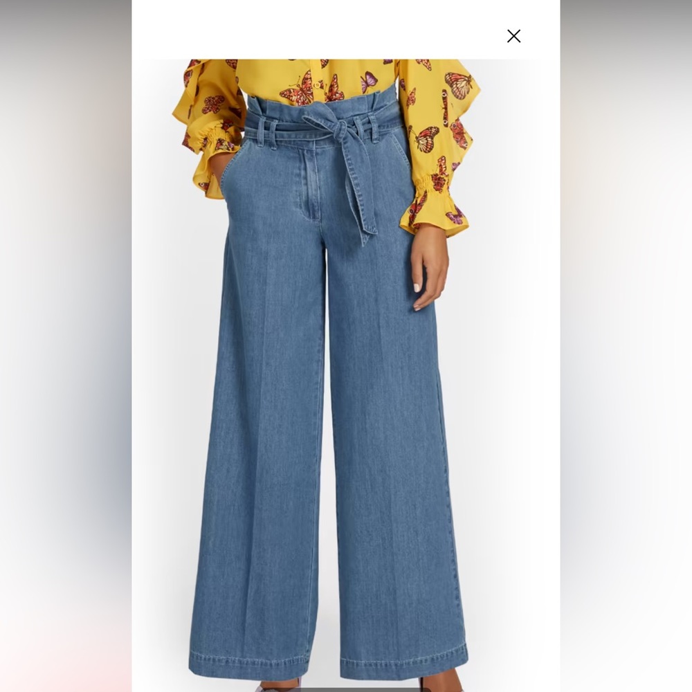 New York & Company High-Waisted Chambray Wide-Leg Pant - Light Wash